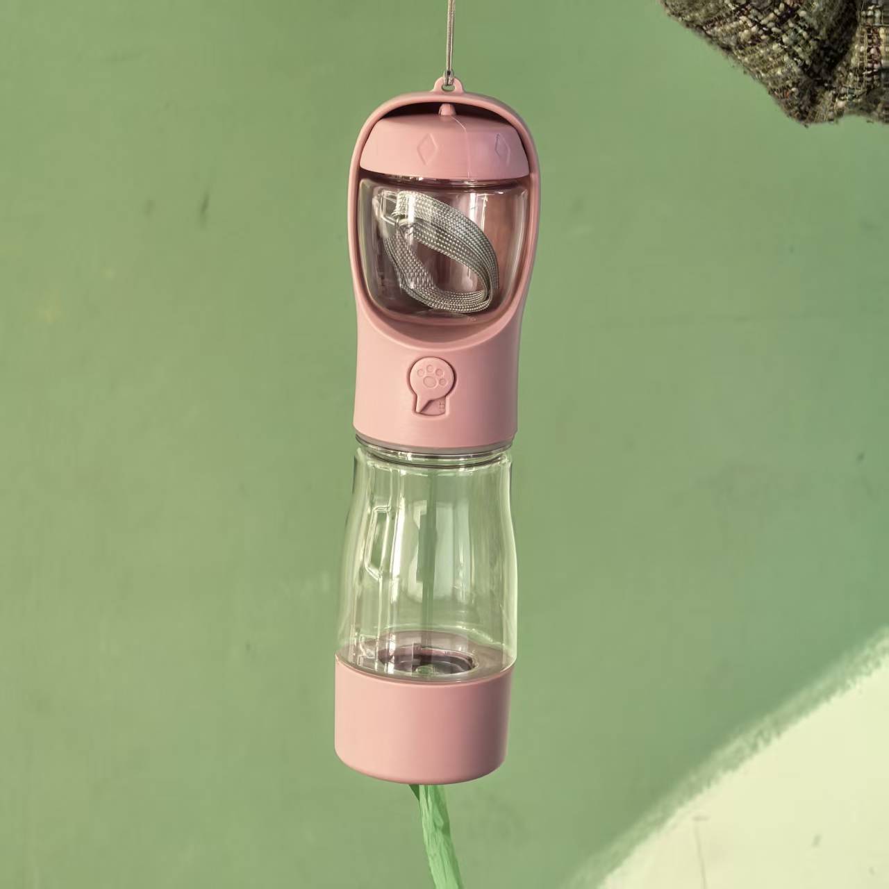 Multifunctional Water Bottle & Feeder for Dogs