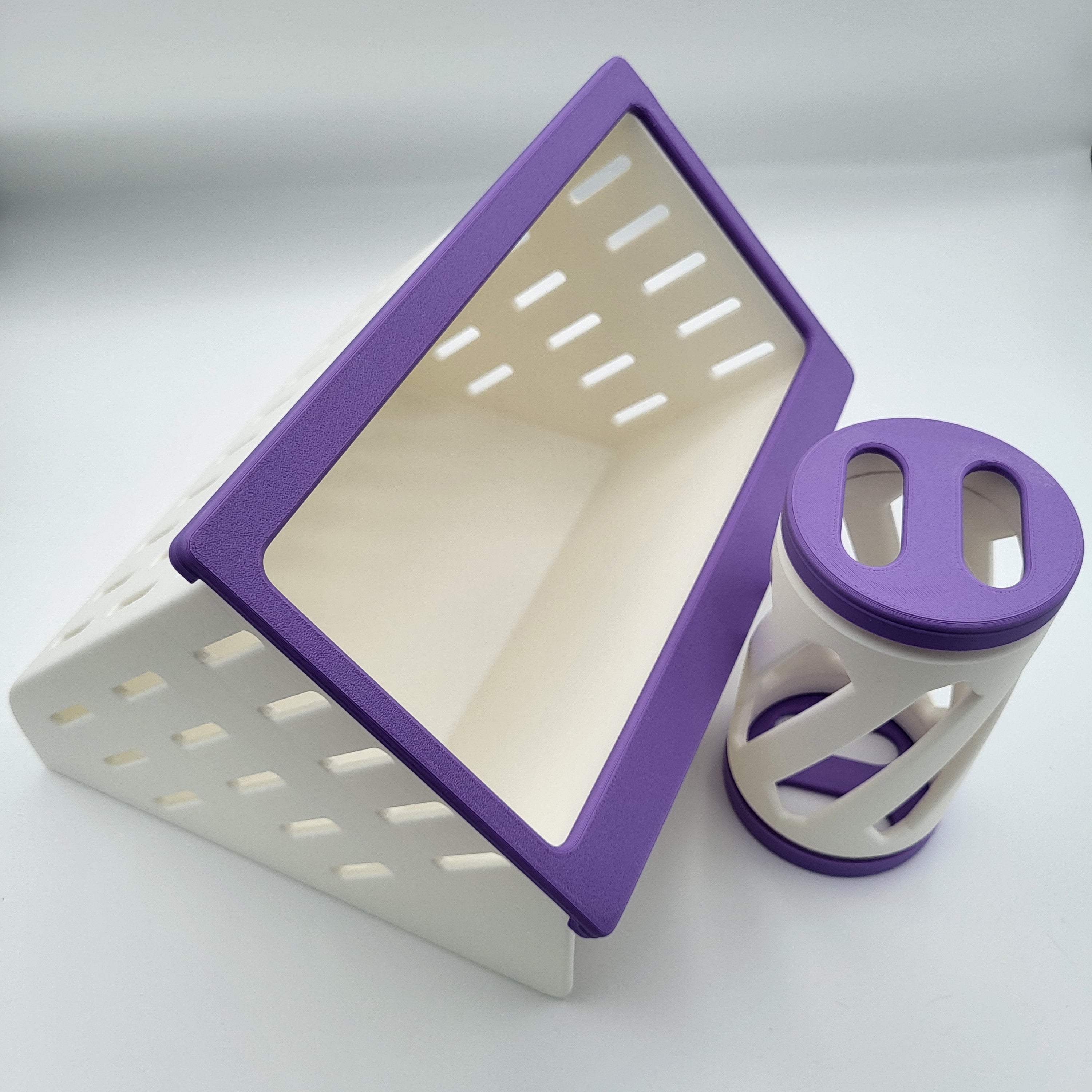 Hay Feeder and  Roller for Small Pets
