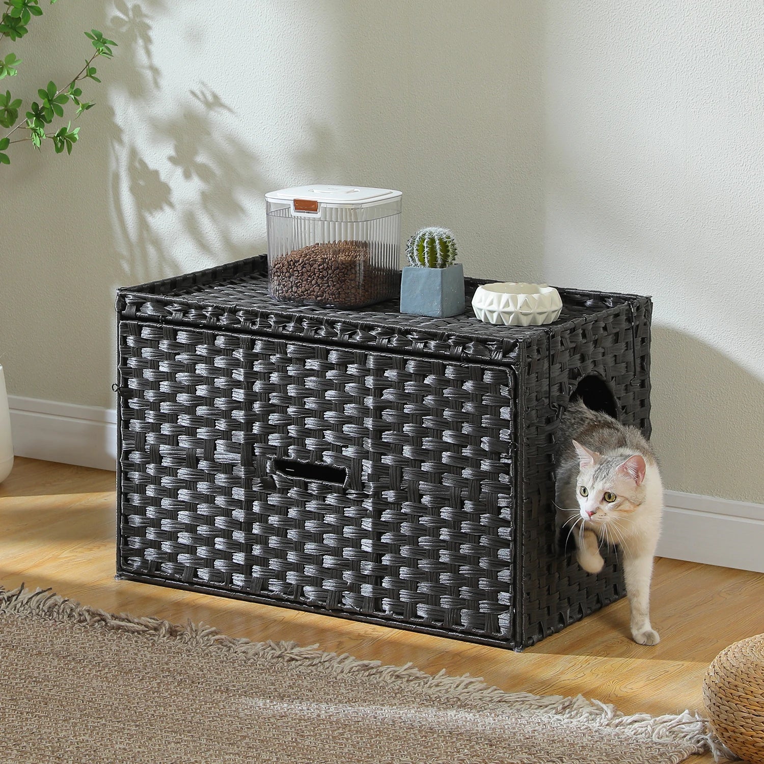 Rattan Cat Litter Box Enclosure
